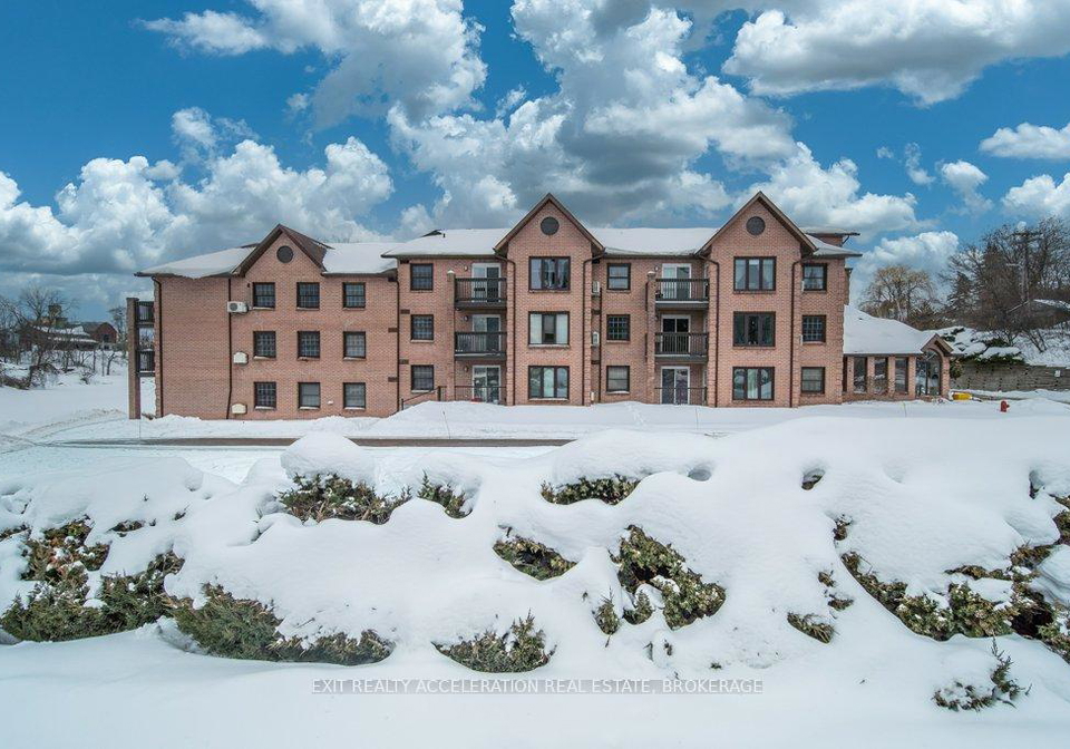7-centre-street-s-greater-napanee-ontario-x12786522