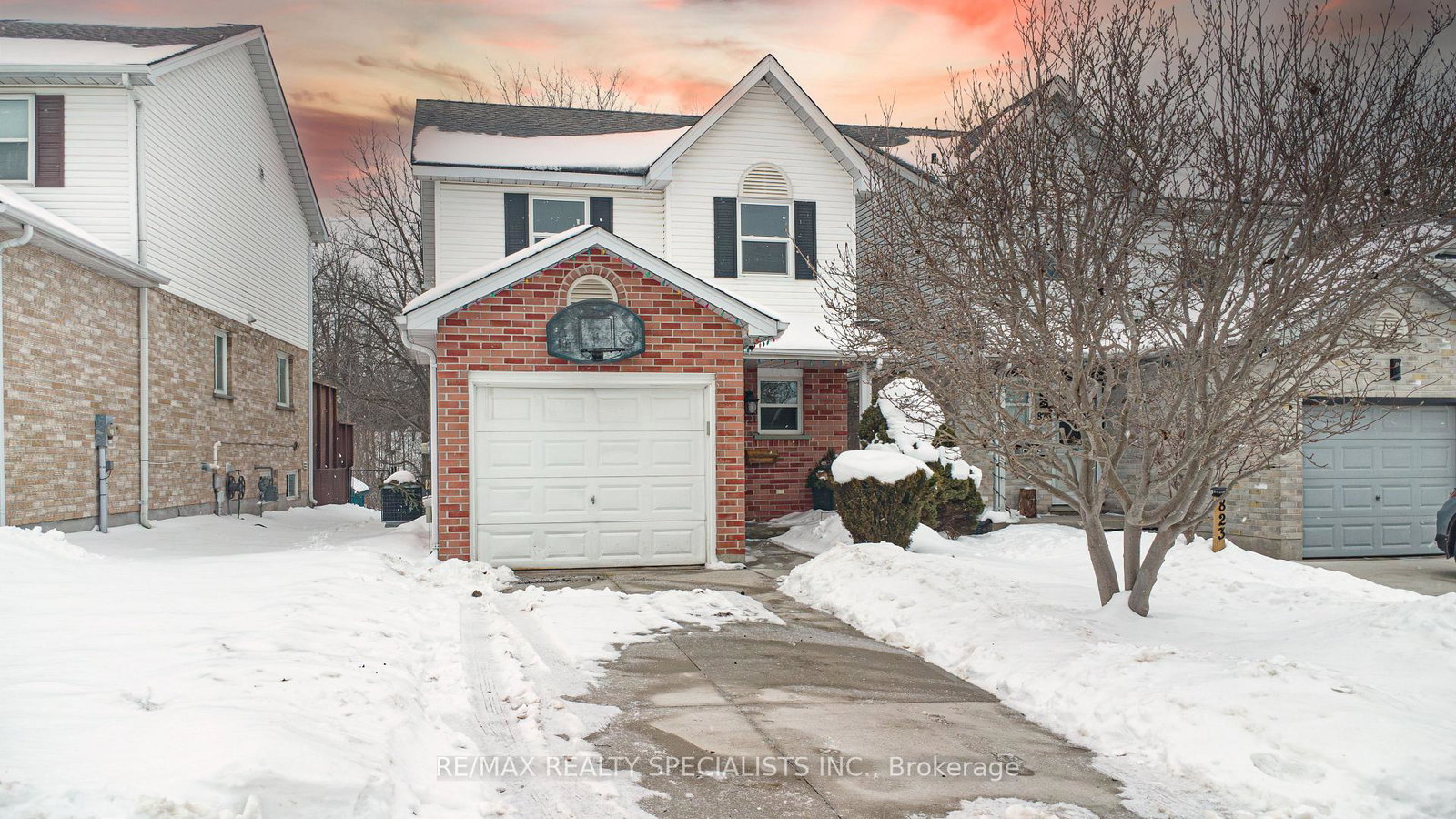 821-deveron-crescent-london-south-ontario-x12786678