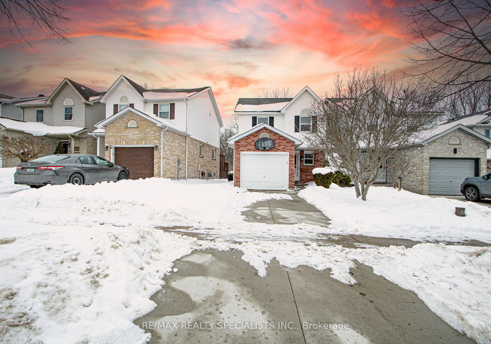 821-deveron-crescent-london-south-ontario-x12786678