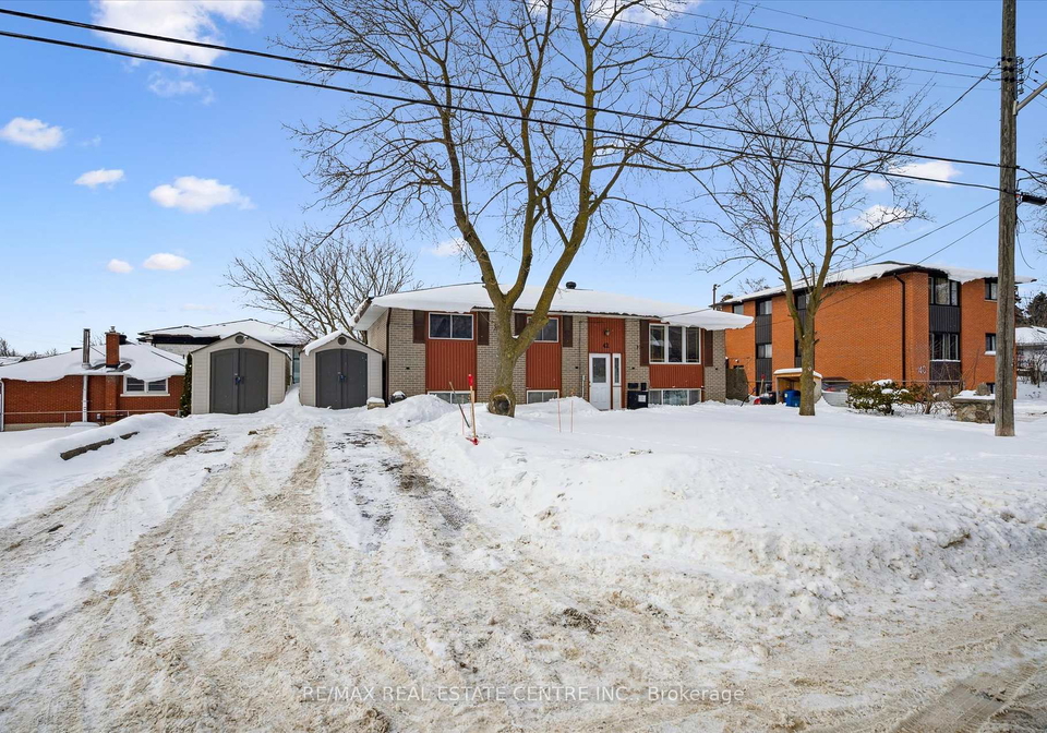 42-daniel-avenue-kitchener-ontario-x12786922