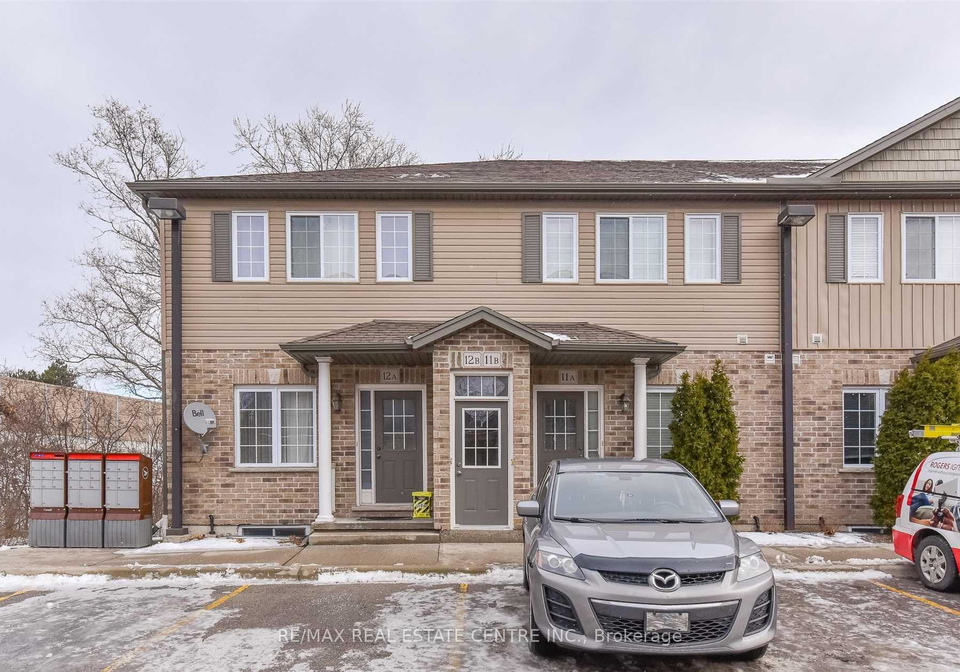 38-howe-drive-kitchener-ontario-x12786992
