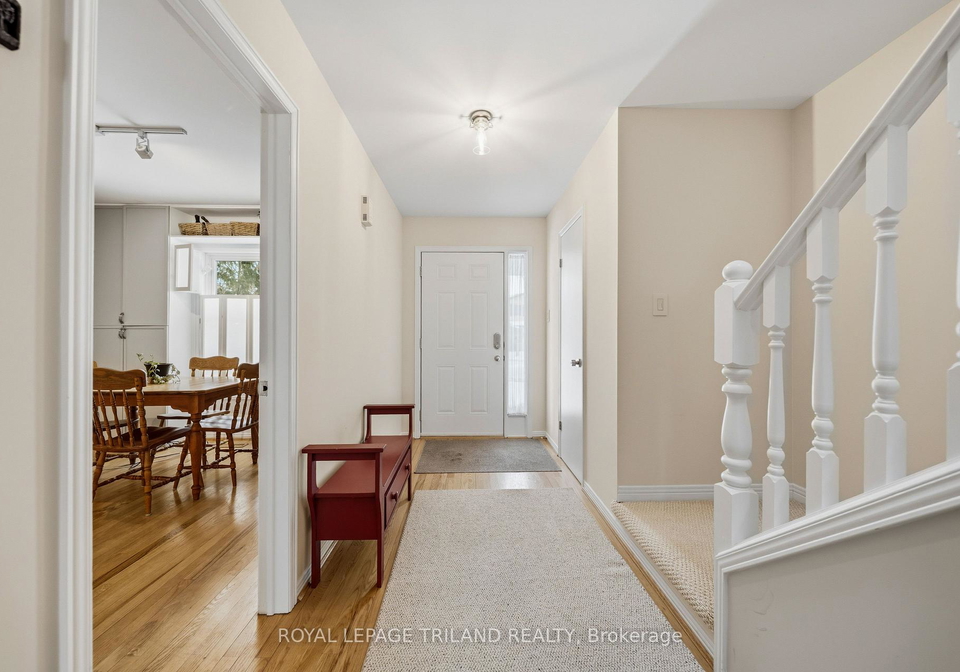 188-chepstow-close-london-north-ontario-x12787120