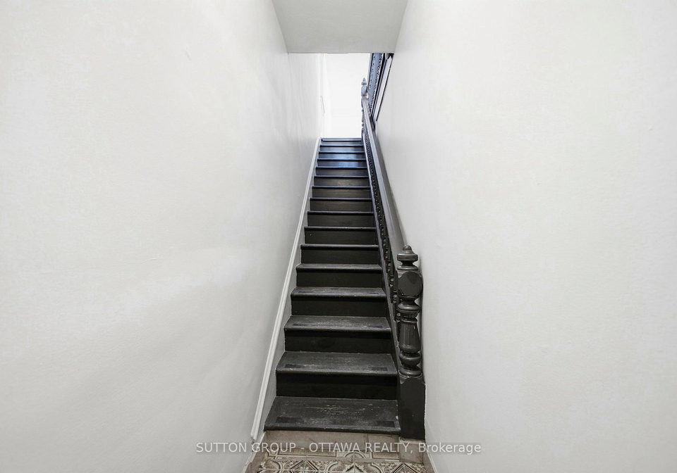 244-rochester-street-ottawa-ontario-x12787392