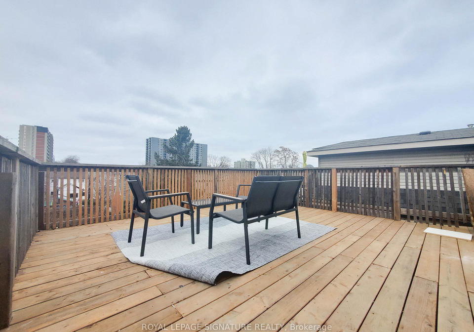 77-victoria-avenue-n-hamilton-ontario-x12787444