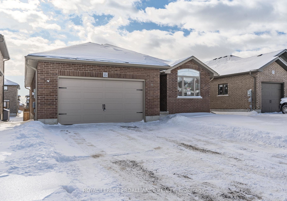 15-andrew-crescent-quinte-west-ontario-x12787610