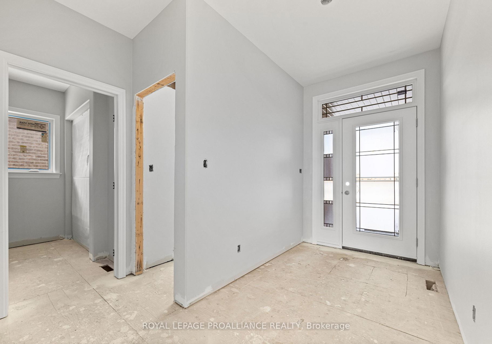 15-andrew-crescent-quinte-west-ontario-x12787610