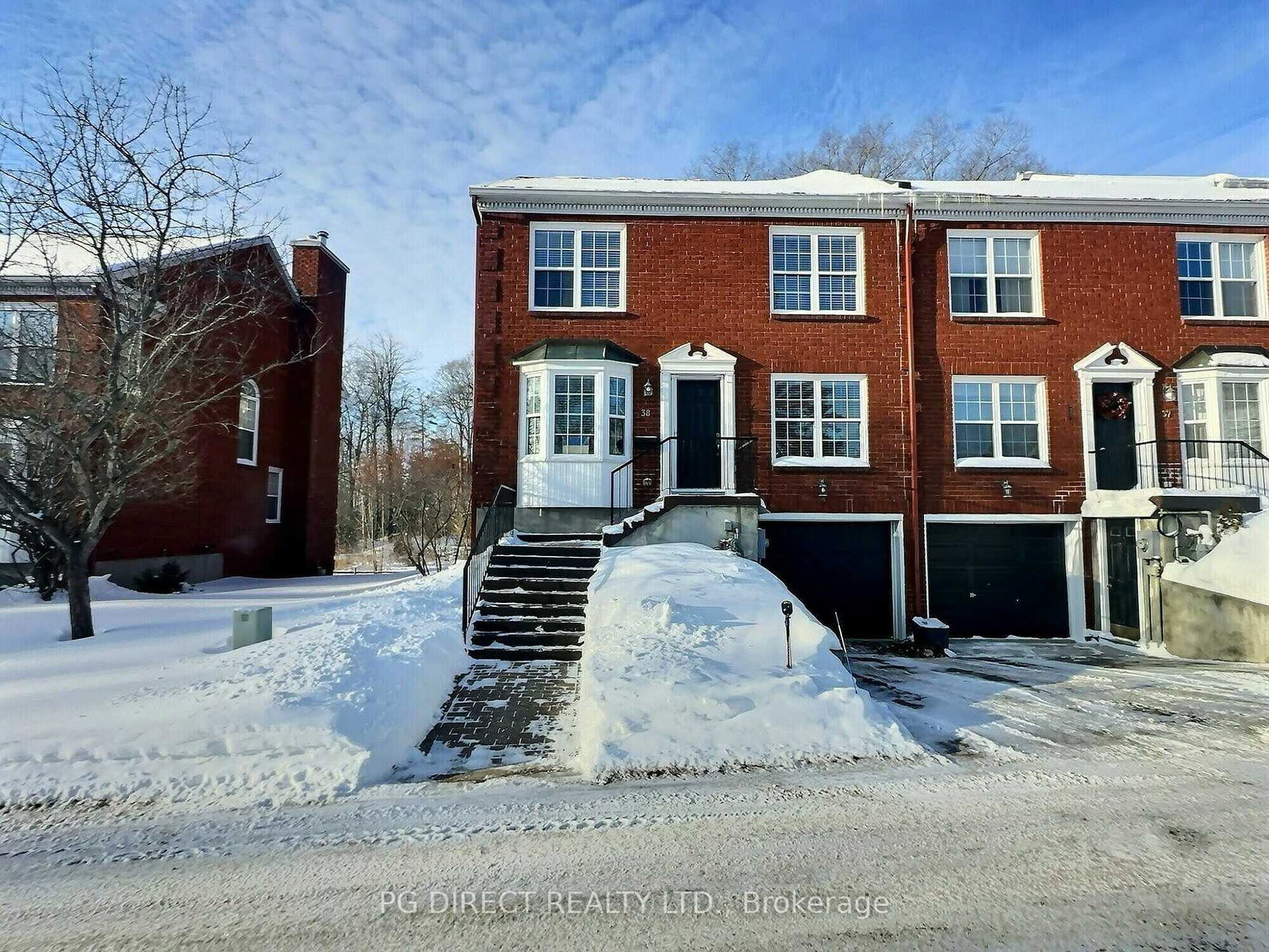 38-country-club-place-brockville-ontario-x12787860