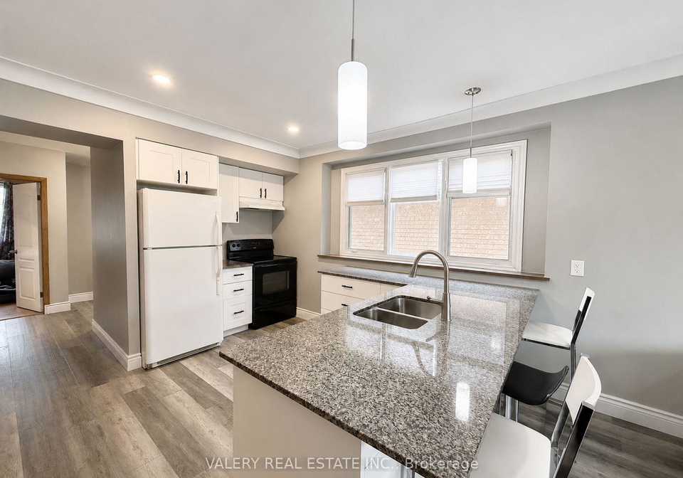 1102-langlois-avenue-windsor-ontario-x12788096
