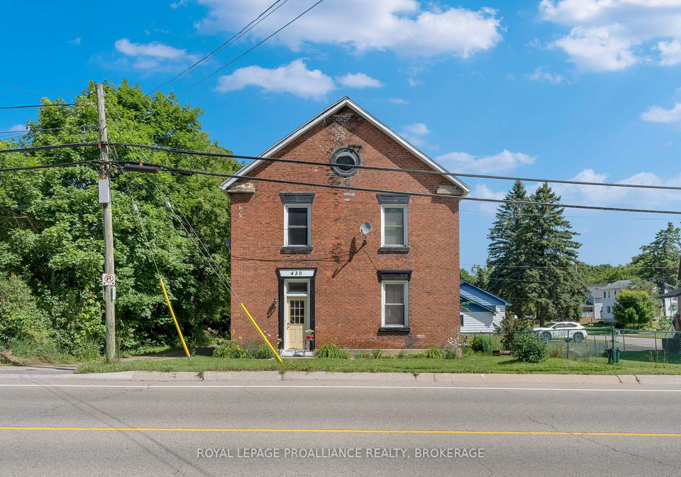 430-king-street-w-gananoque-ontario-x12788182