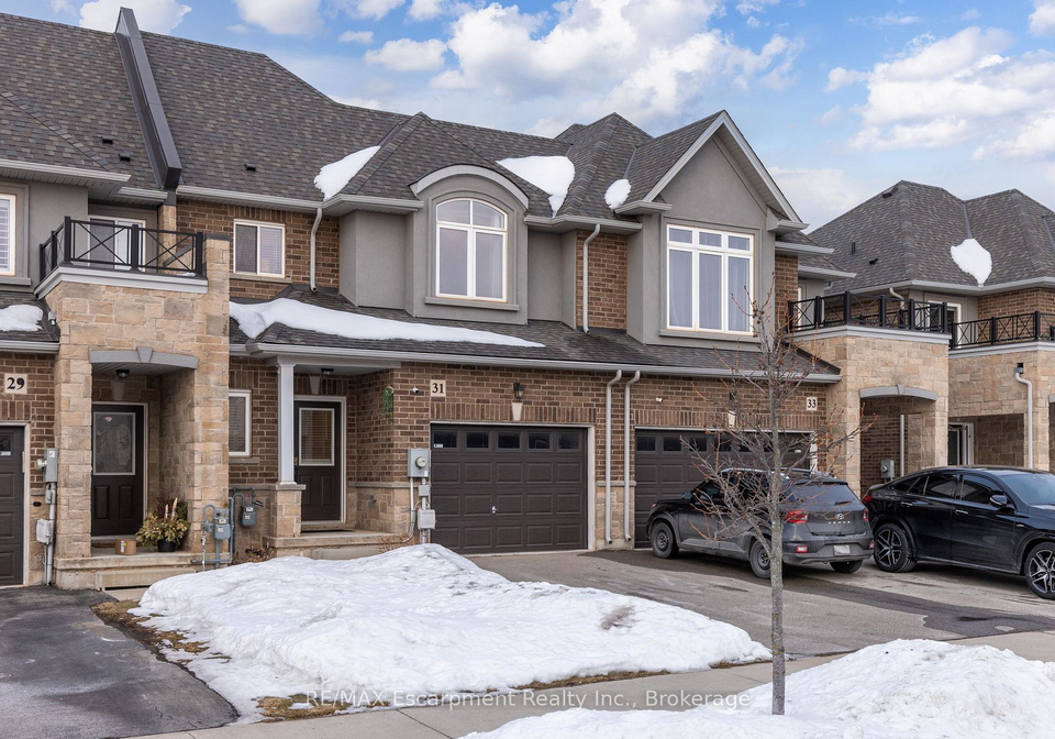 31-pinot-crescent-hamilton-ontario-x12788256