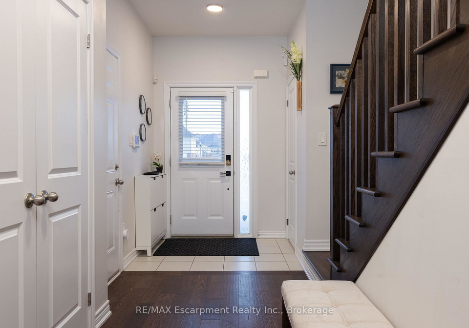 31-pinot-crescent-hamilton-ontario-x12788256