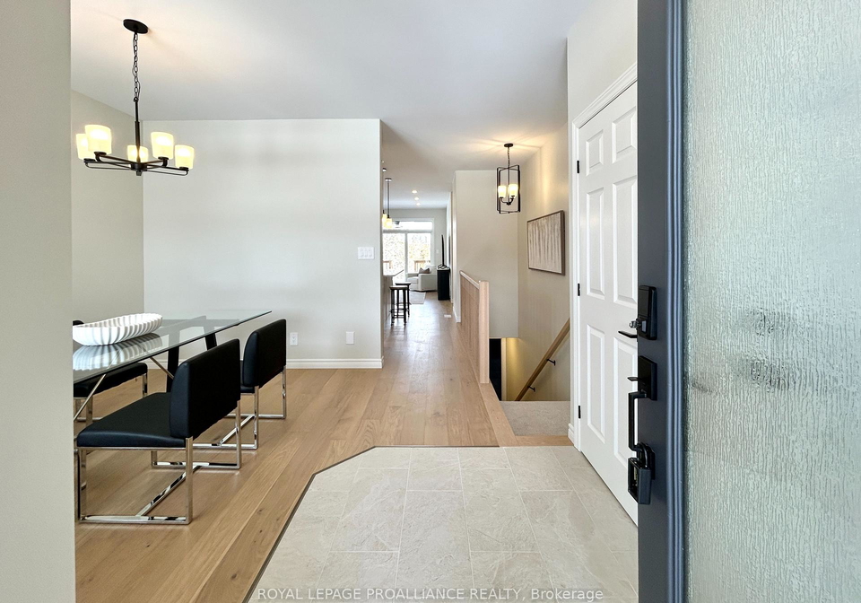 132-stonecrest-boulevard-quinte-west-ontario-x12788358