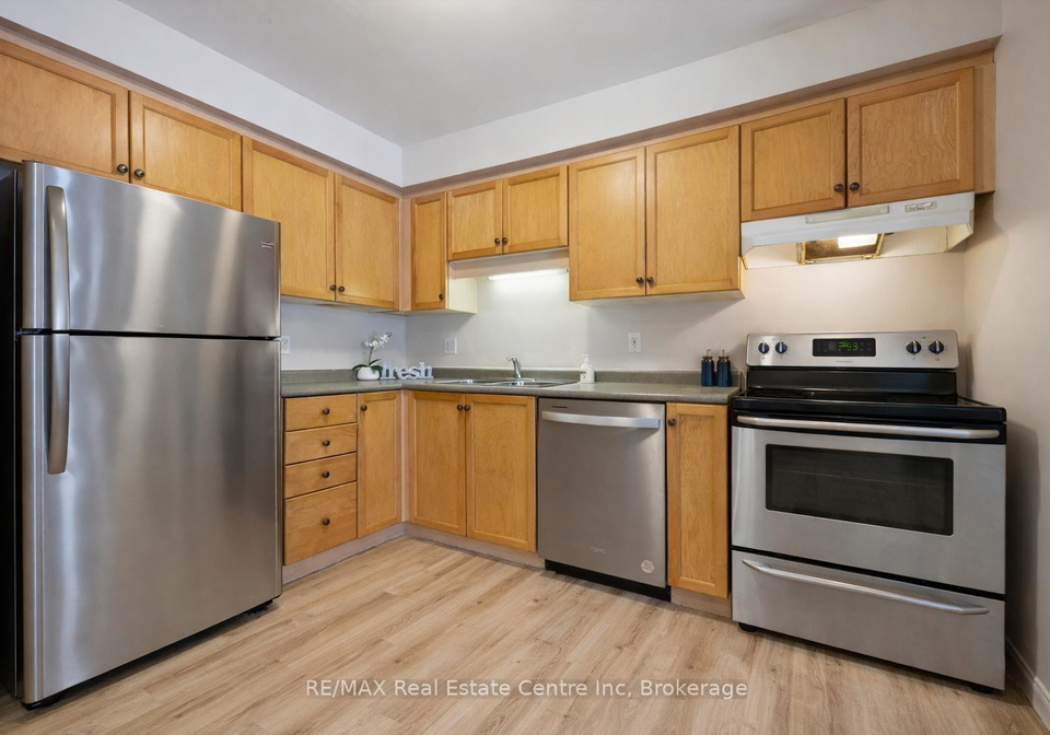 30-imperial-road-s-guelph-ontario-x12788378