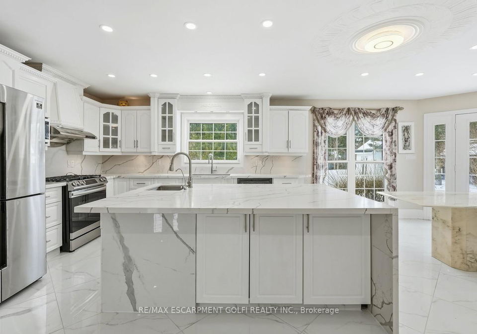 15-royal-york-court-brant-ontario-x12788584