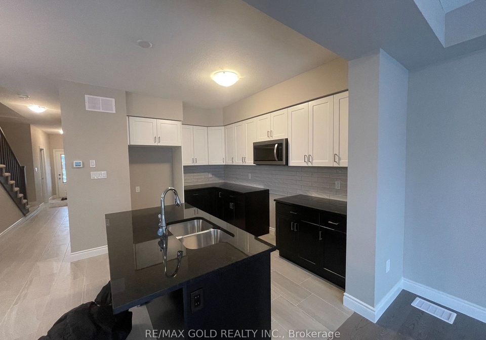 37-hedley-lane-centre-wellington-ontario-x12788592