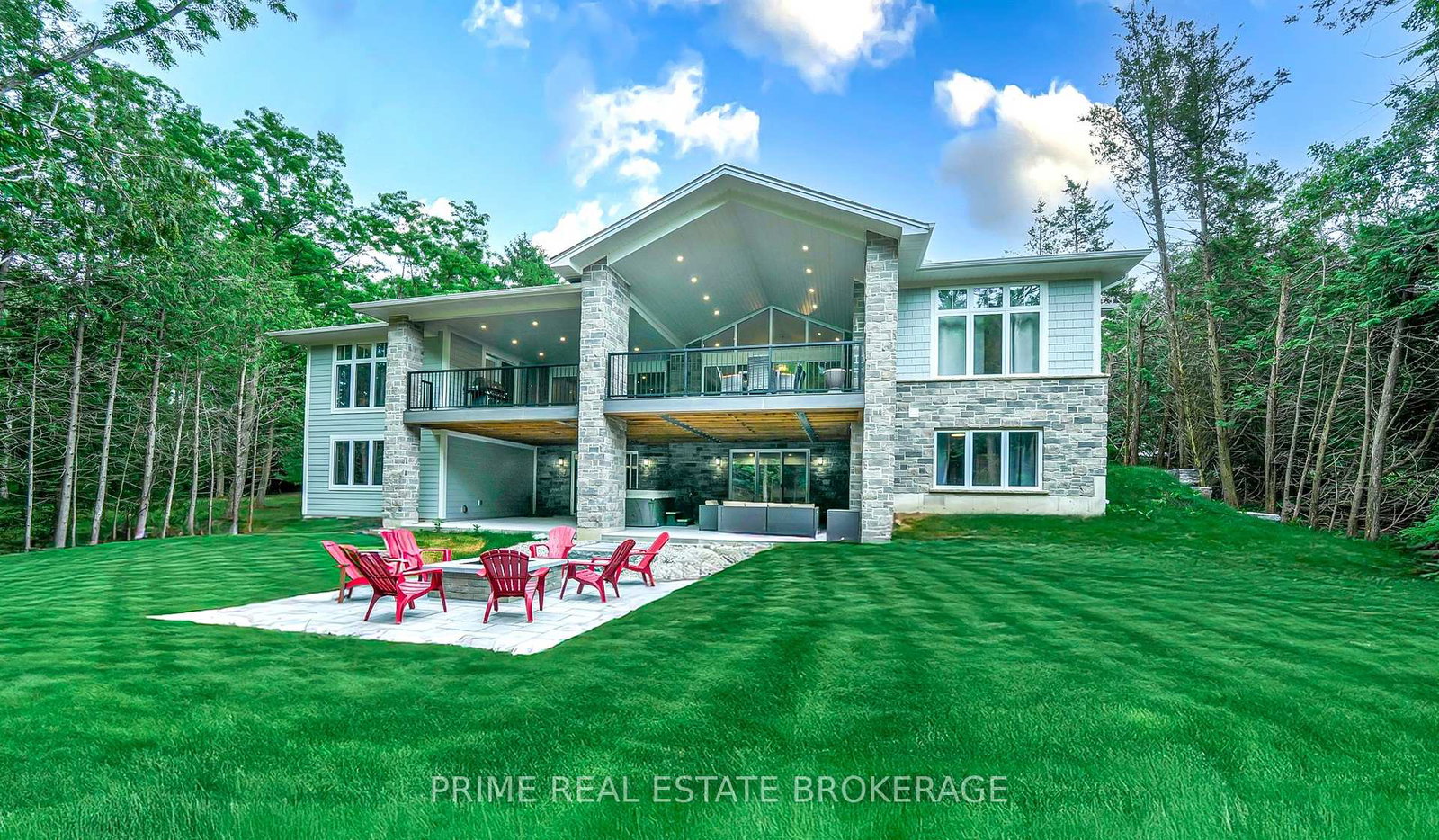10224-lakeview-avenue-lambton-shores-ontario-x12788948