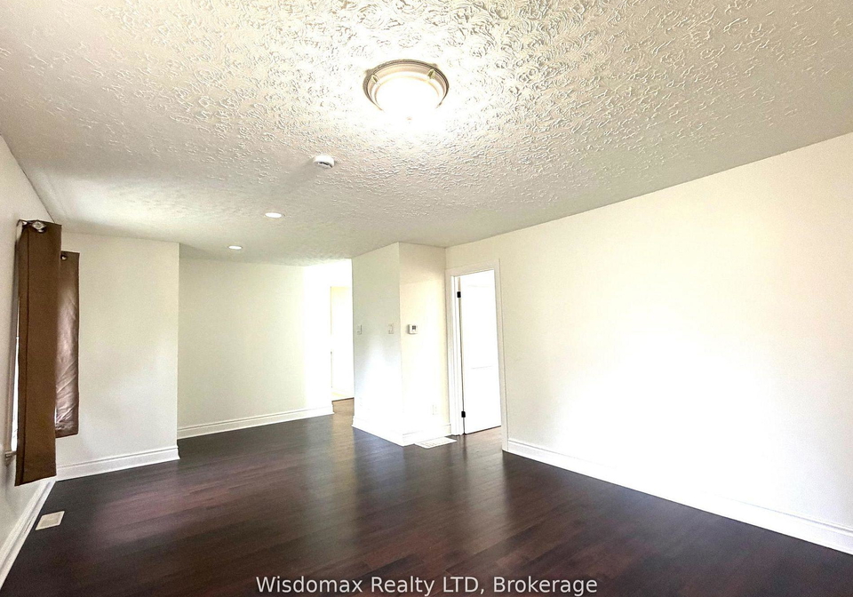 6481-erwin-crescent-niagara-falls-ontario-x12789002