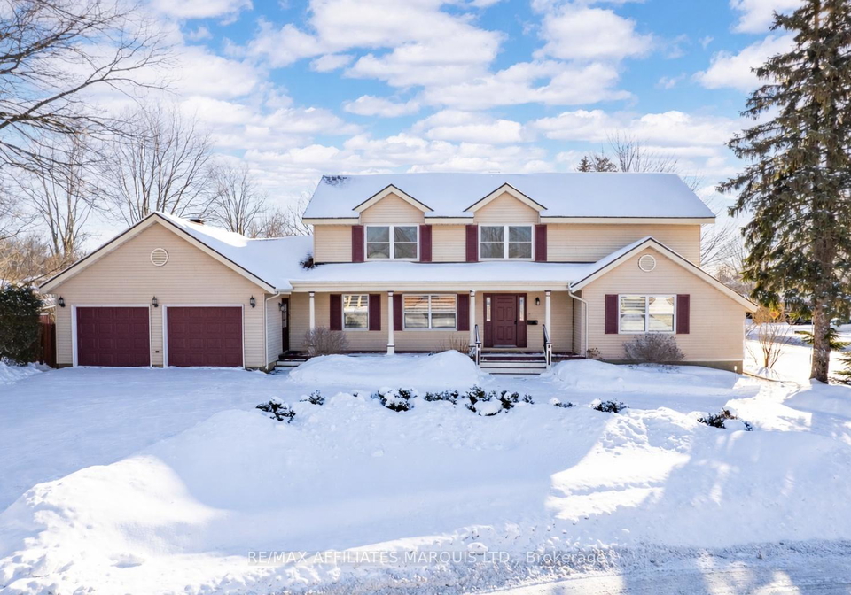 1356-lochiel-street-cornwall-ontario-x12789226