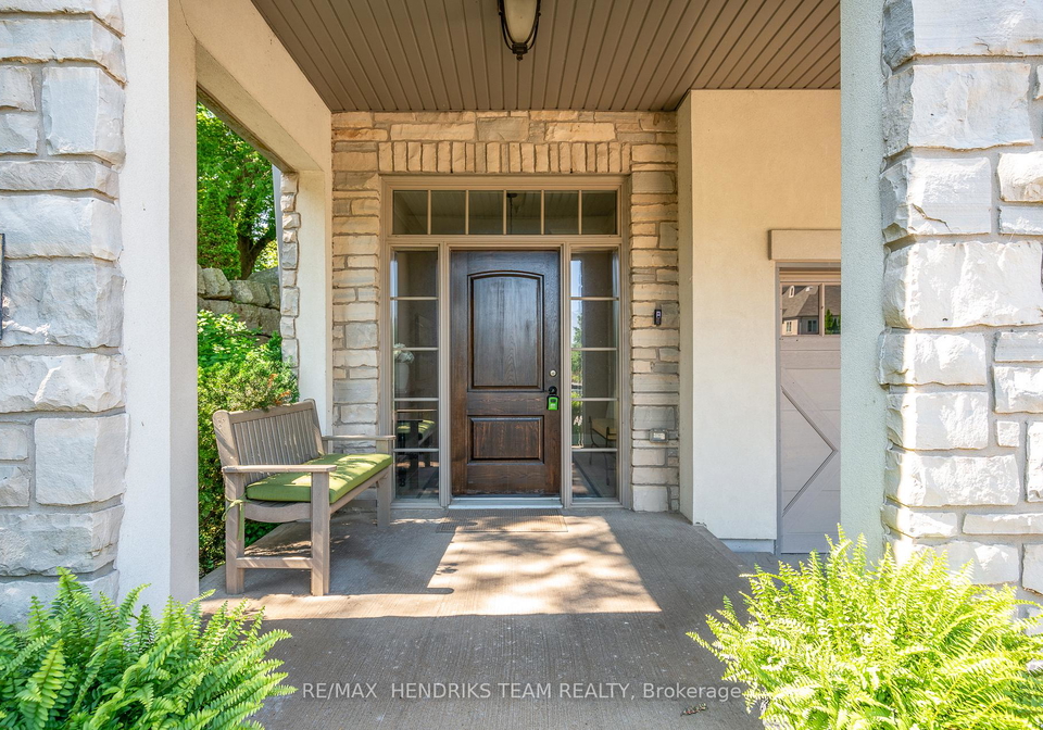 19-lake-street-grimsby-ontario-x12789652