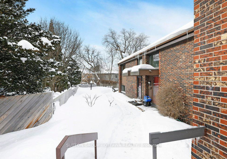 121-buell-street-westboro-hampton-park-ottawa-ontario-x12789660