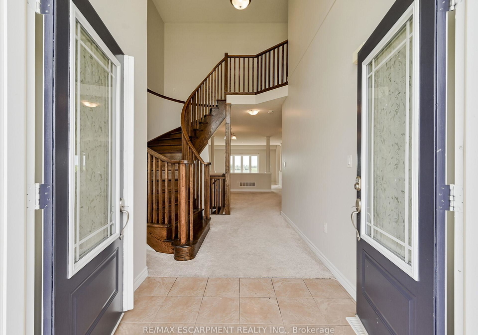 56-dolomiti-court-hamilton-ontario-x12790140