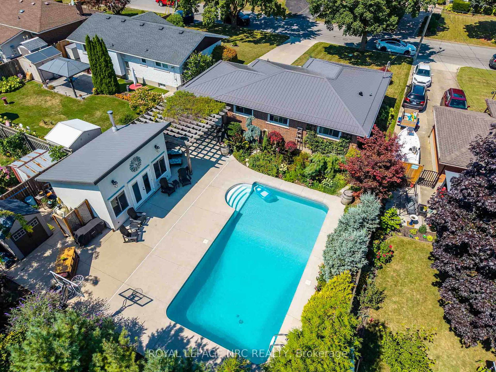 6-croydon-drive-st-catharines-ontario-x12790860