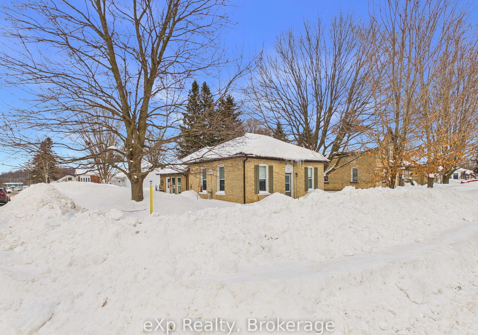 110-amelia-st-street-brockton-ontario-x12791146