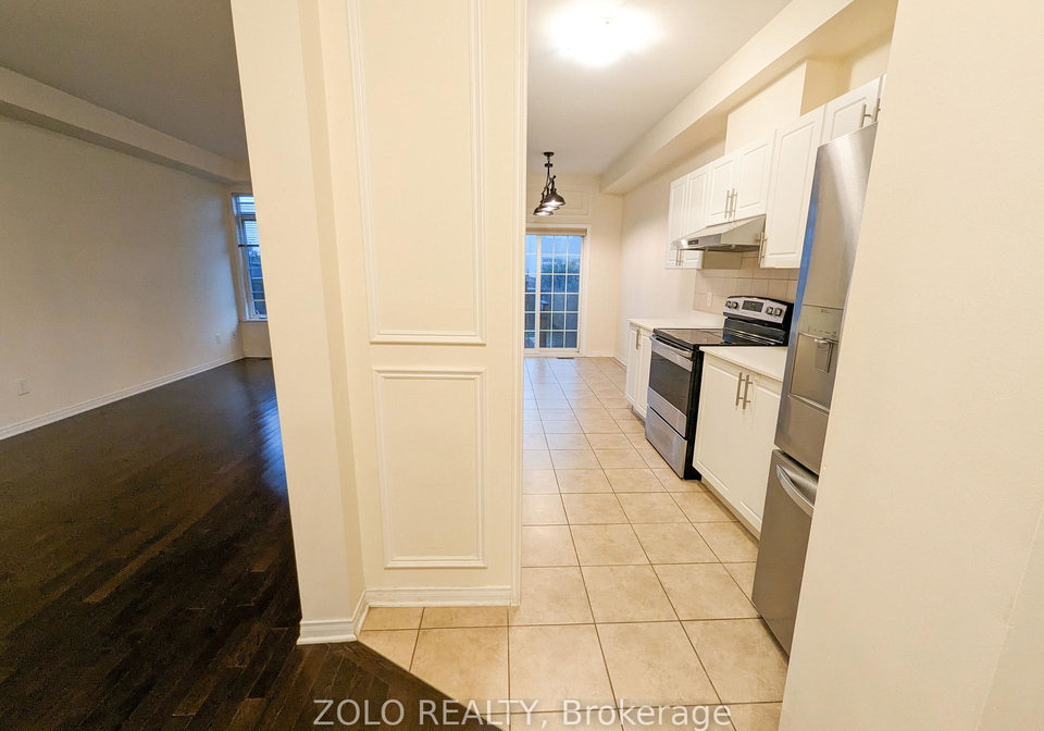 113-lochnaw-private-ottawa-ontario-x12791298