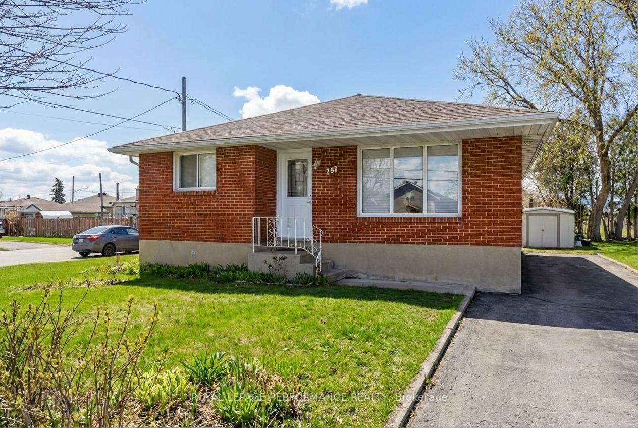253-sunnyside-avenue-cornwall-ontario-x12791380