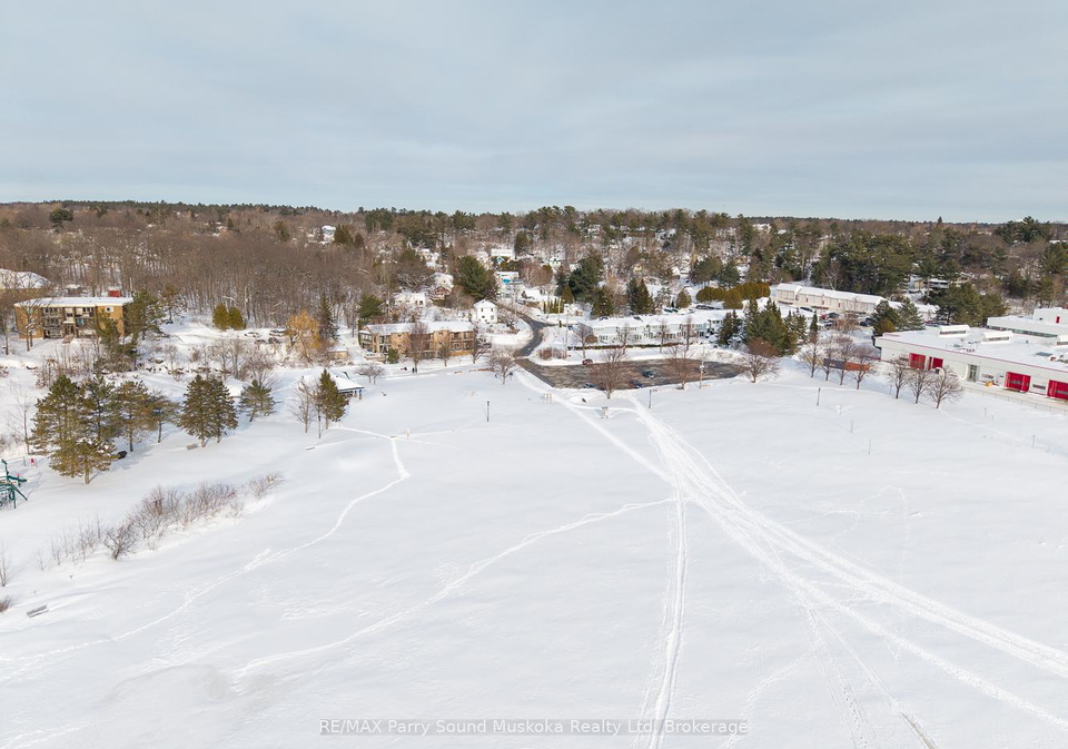 1-georgian-bay-avenue-parry-sound-ontario-x12791390