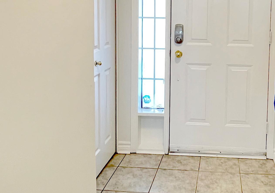 27-santa-cruz-private-ottawa-ontario-x12791514