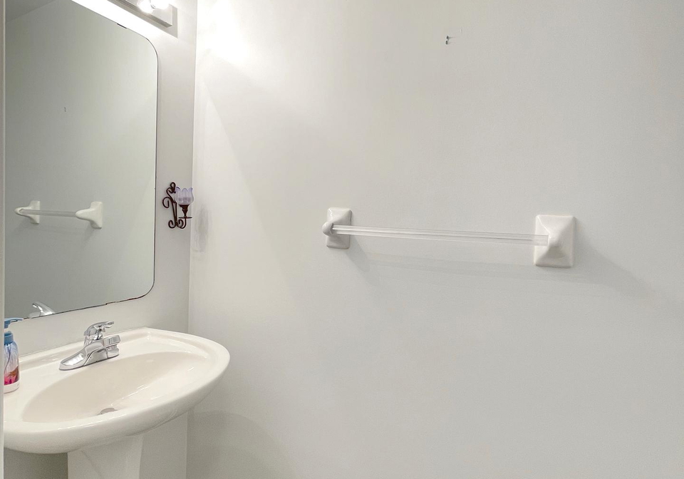 27-santa-cruz-private-ottawa-ontario-x12791514