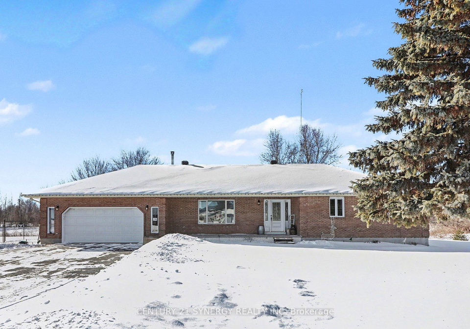 2290-valley-street-north-stormont-ontario-x12791746