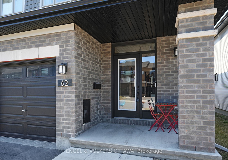 62-canvasback-ridge-ottawa-ontario-x12792340