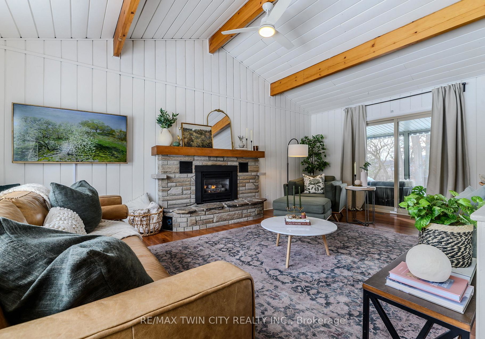 60-curtis-avenue-s-brant-ontario-x12792372