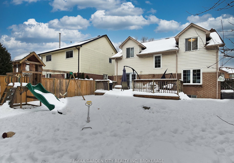 51-huntington-lane-st-catharines-ontario-x12792640