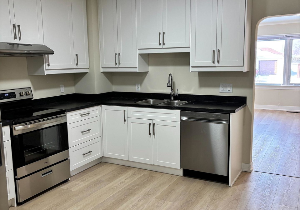 98-brady-street-port-colborne-ontario-x12792674