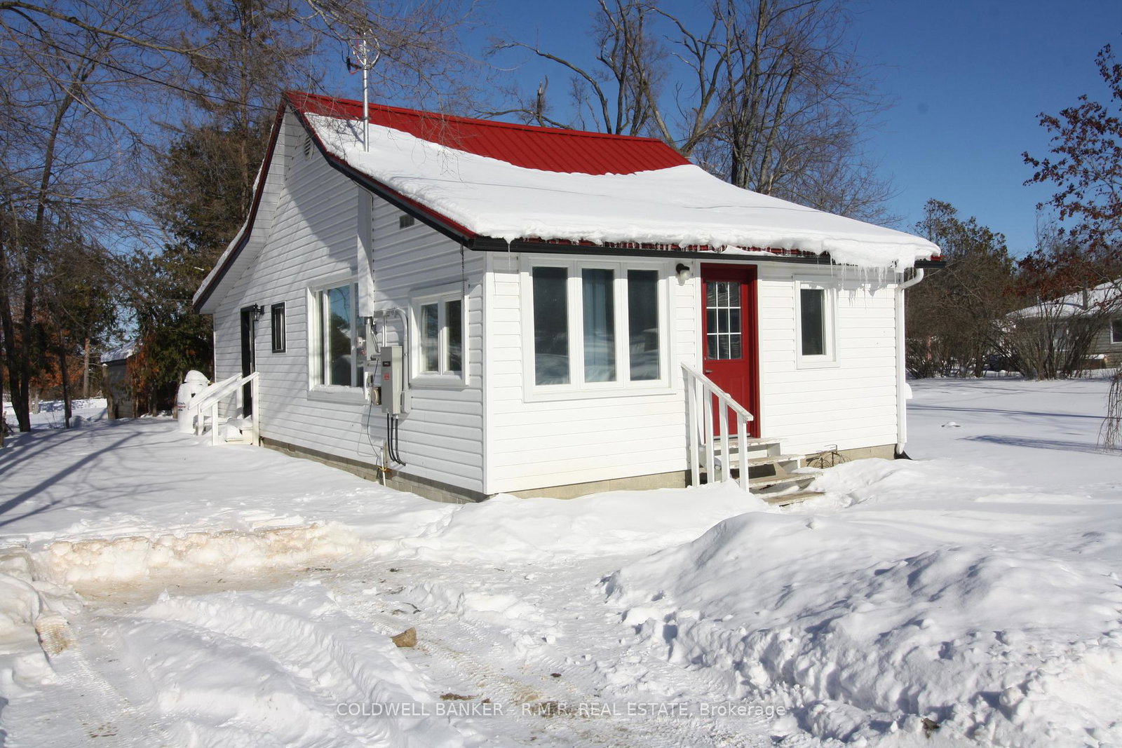 7-leaf-street-kawartha-lakes-ontario-x12792780