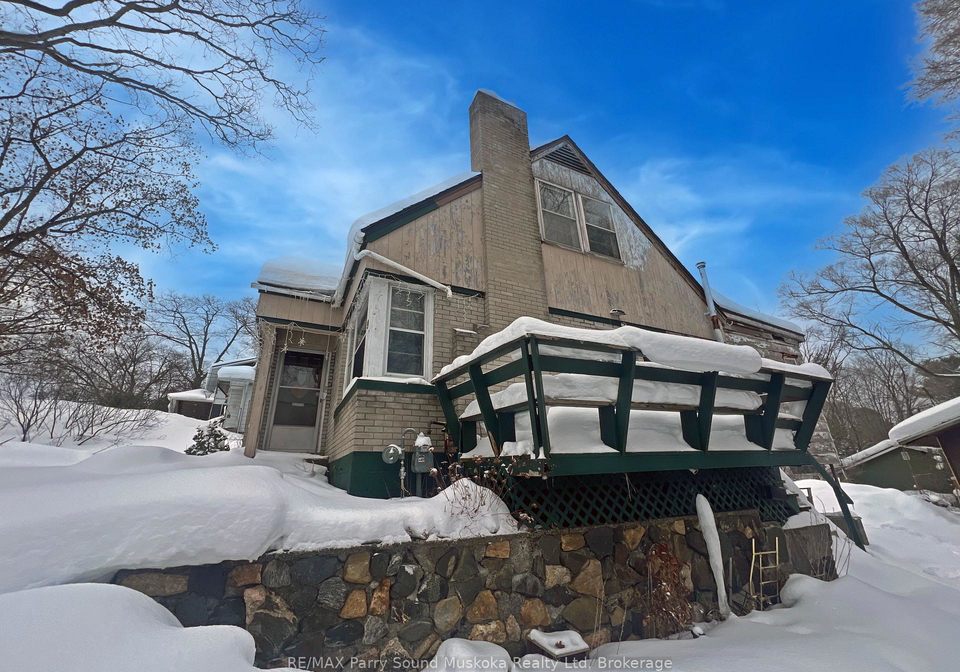 9-wood-street-parry-sound-ontario-x12793184