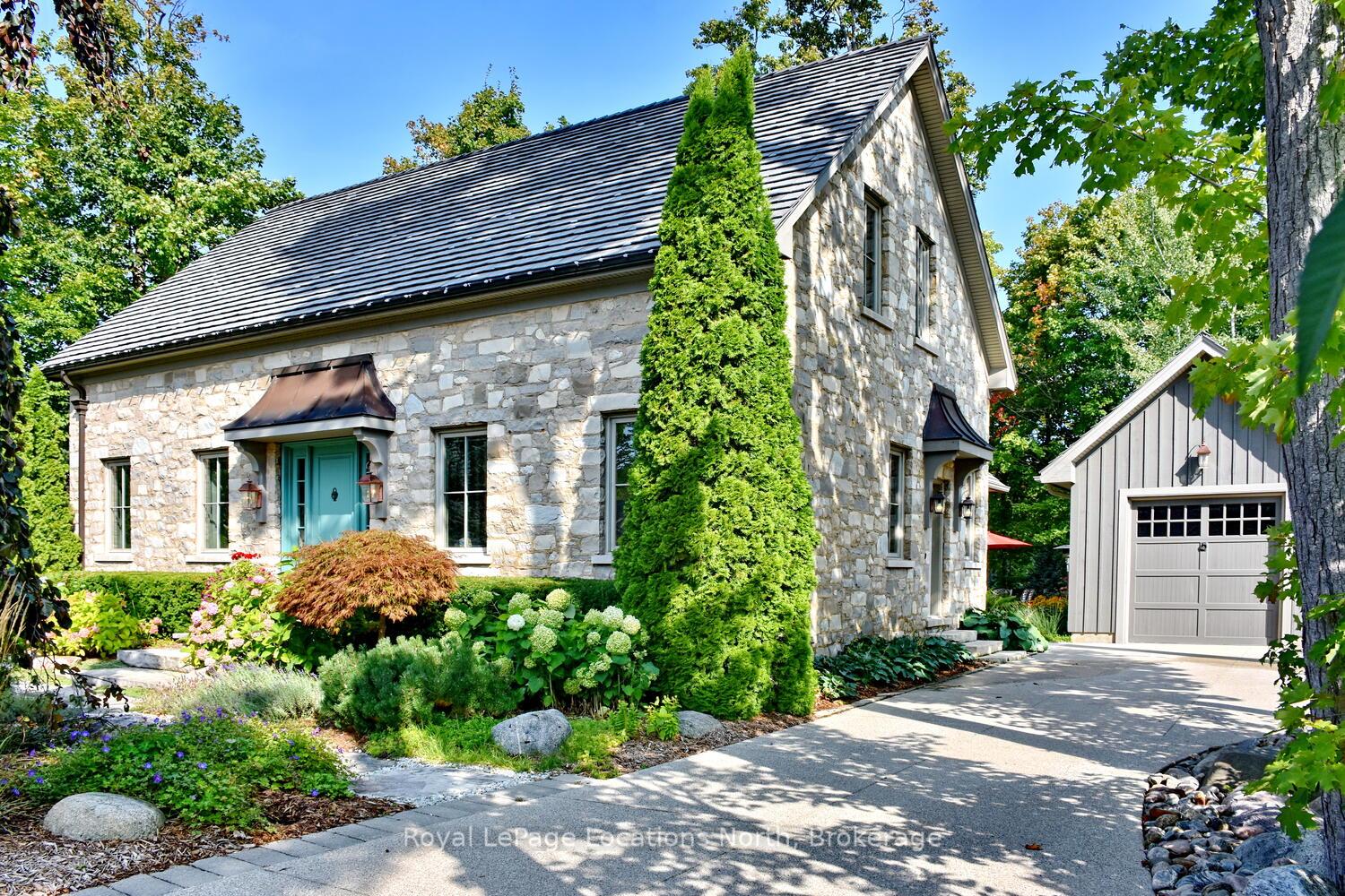 107-stuart-court-blue-mountains-ontario-x12793452