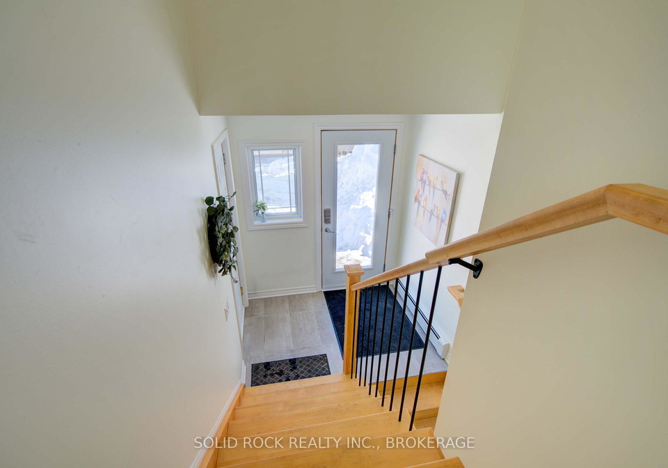 30-fergus-street-kingston-ontario-x12793500