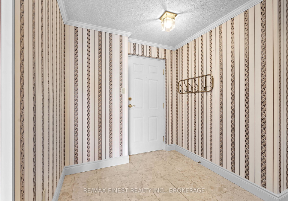 1000-king-street-w-kingston-ontario-x12793512