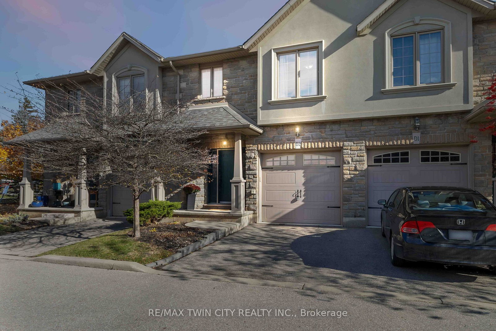 12-brantwood-park-road-brantford-ontario-x12793542