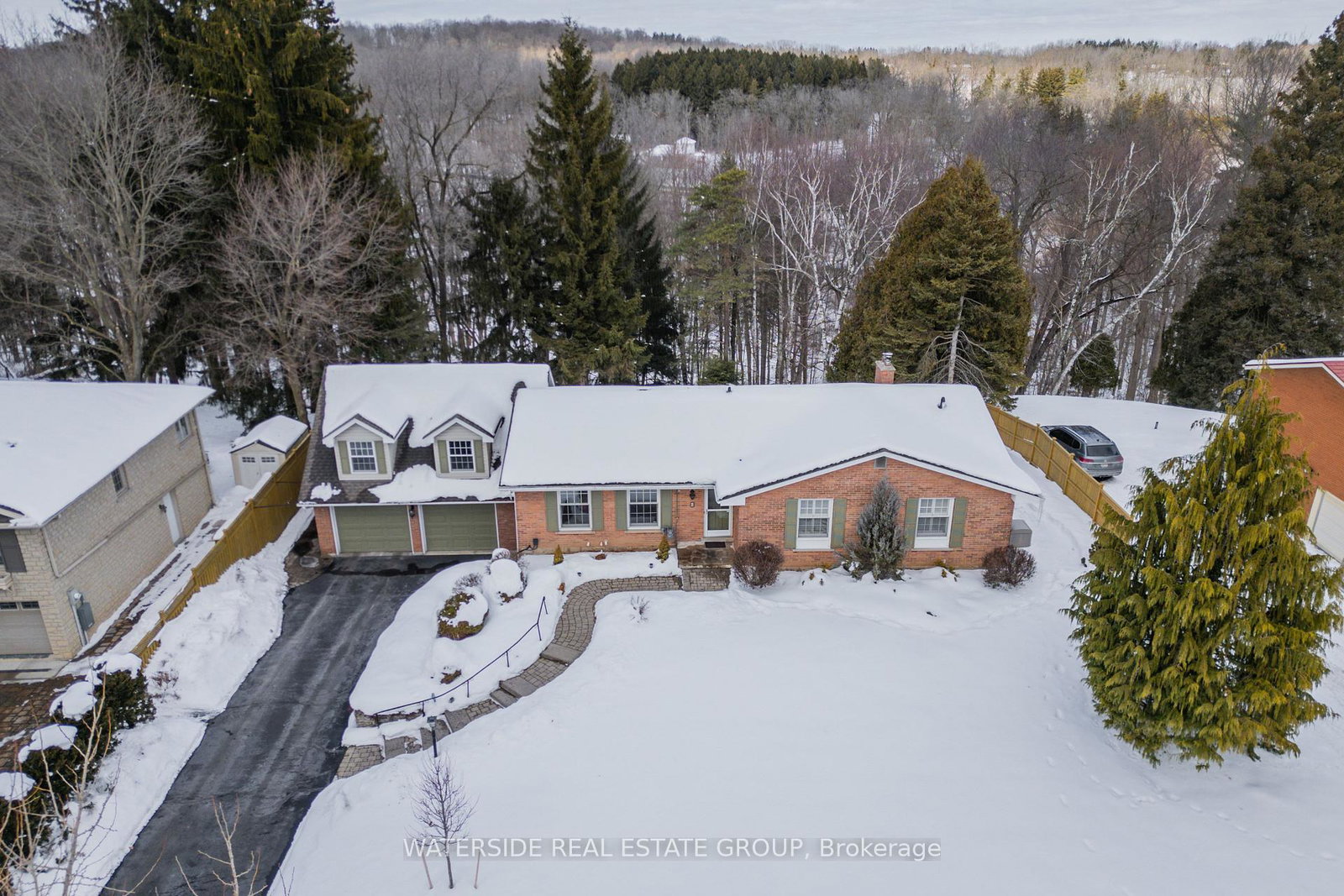 136-highway-8-hamilton-ontario-x12793544