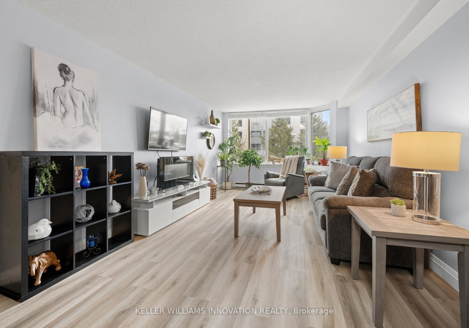35-green-valley-drive-waterloo-ontario-x12793676