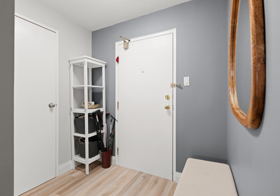 35-green-valley-drive-waterloo-ontario-x12793676