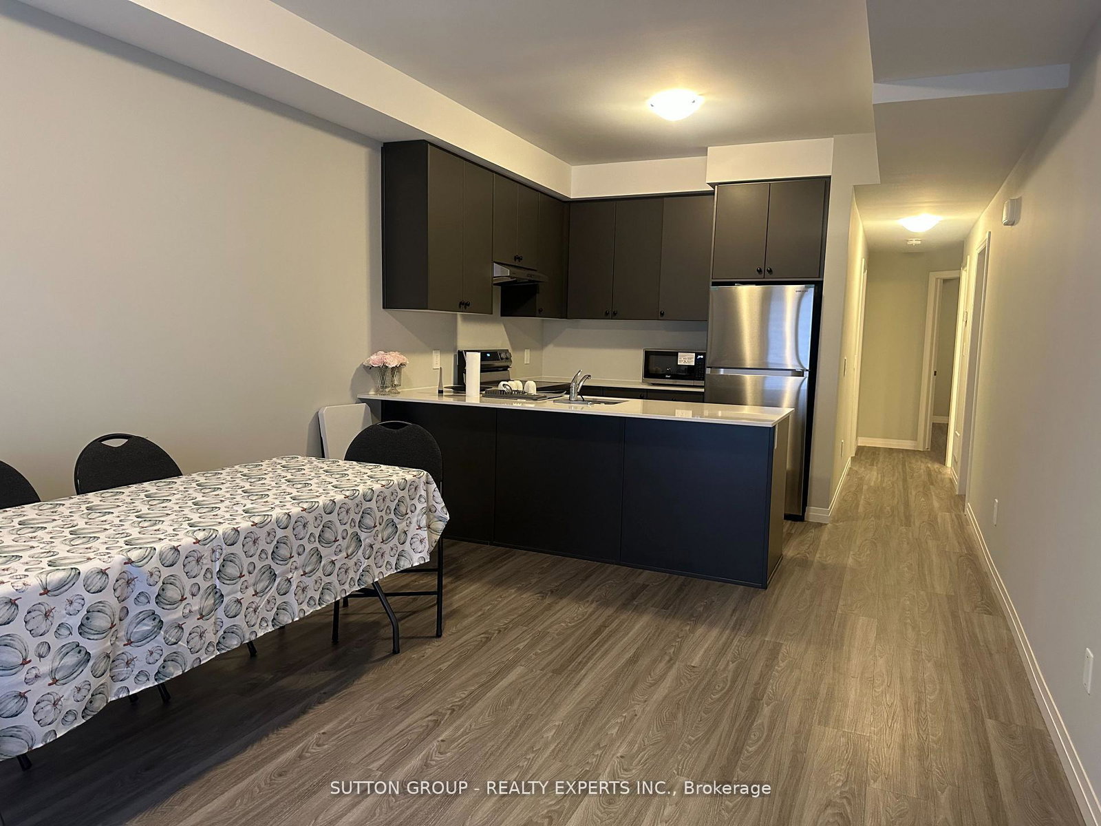 10-south-creek-drive-kitchener-ontario-x12793694