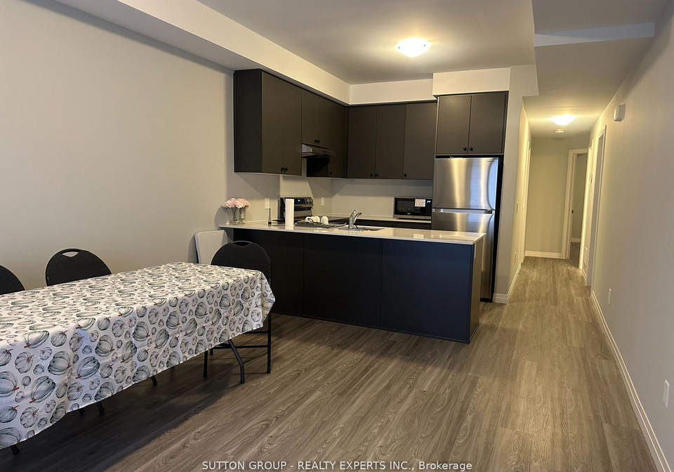 10-south-creek-drive-kitchener-ontario-x12793694