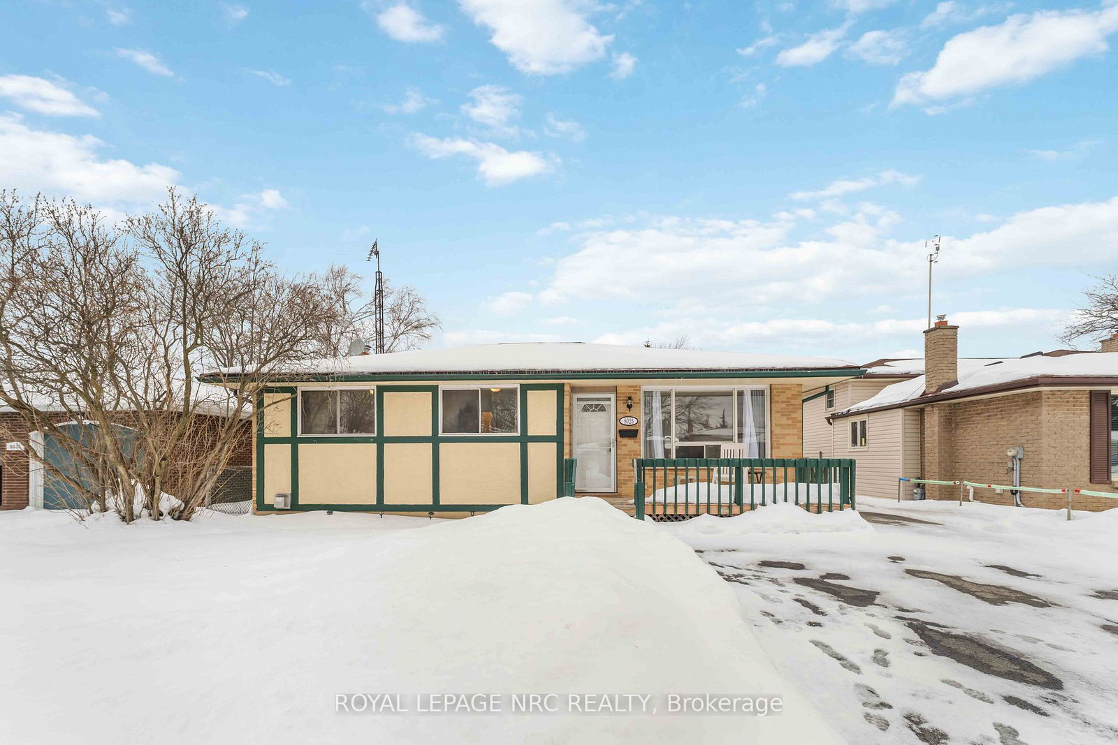 8025-thorton-street-niagara-falls-ontario-x12794096