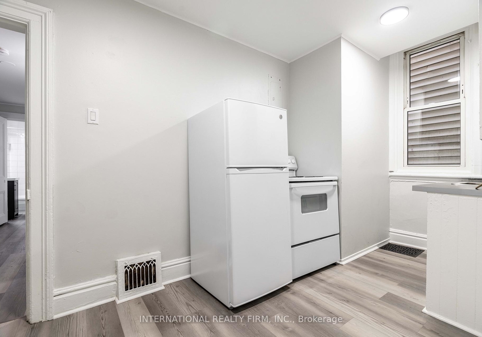 221-hamilton-road-london-east-ontario-x12794152